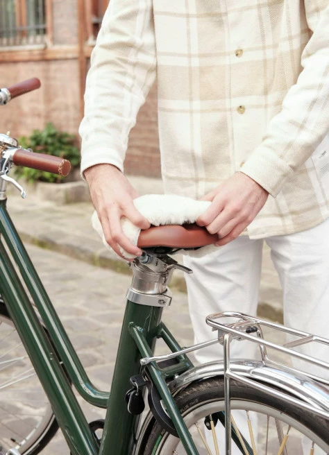 Couvre Selle Vélo Mouton - AGU 6 Couvre Selle Vélo Mouton - AGU – Image 6