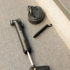 Mini Pompe à Vélo Peakini 2 - Topeak -Vélos électriques Soldes mini pompe a velo peakini 2 topeak 1 5