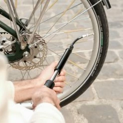 Pompe à Main Vélo Sport Drive HP - Lezyne -Vélos électriques Soldes pompe a main velo sport drive hp lezyne 2